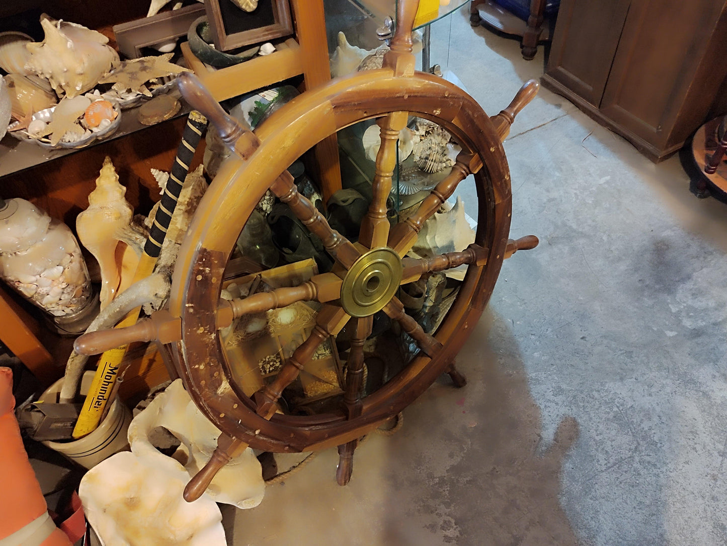 Antique Wooden Ship Wheel - Antiques Bazaar Ensenada
