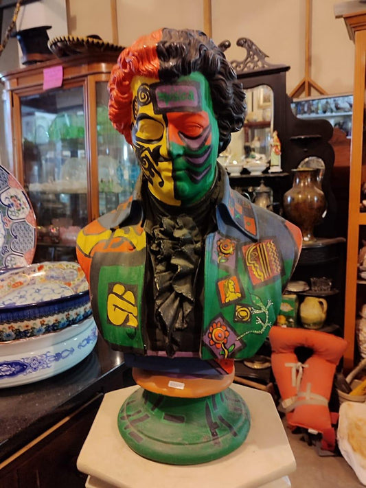 Pop Art Bust Sculpture - Antiques Bazaar Ensenada
