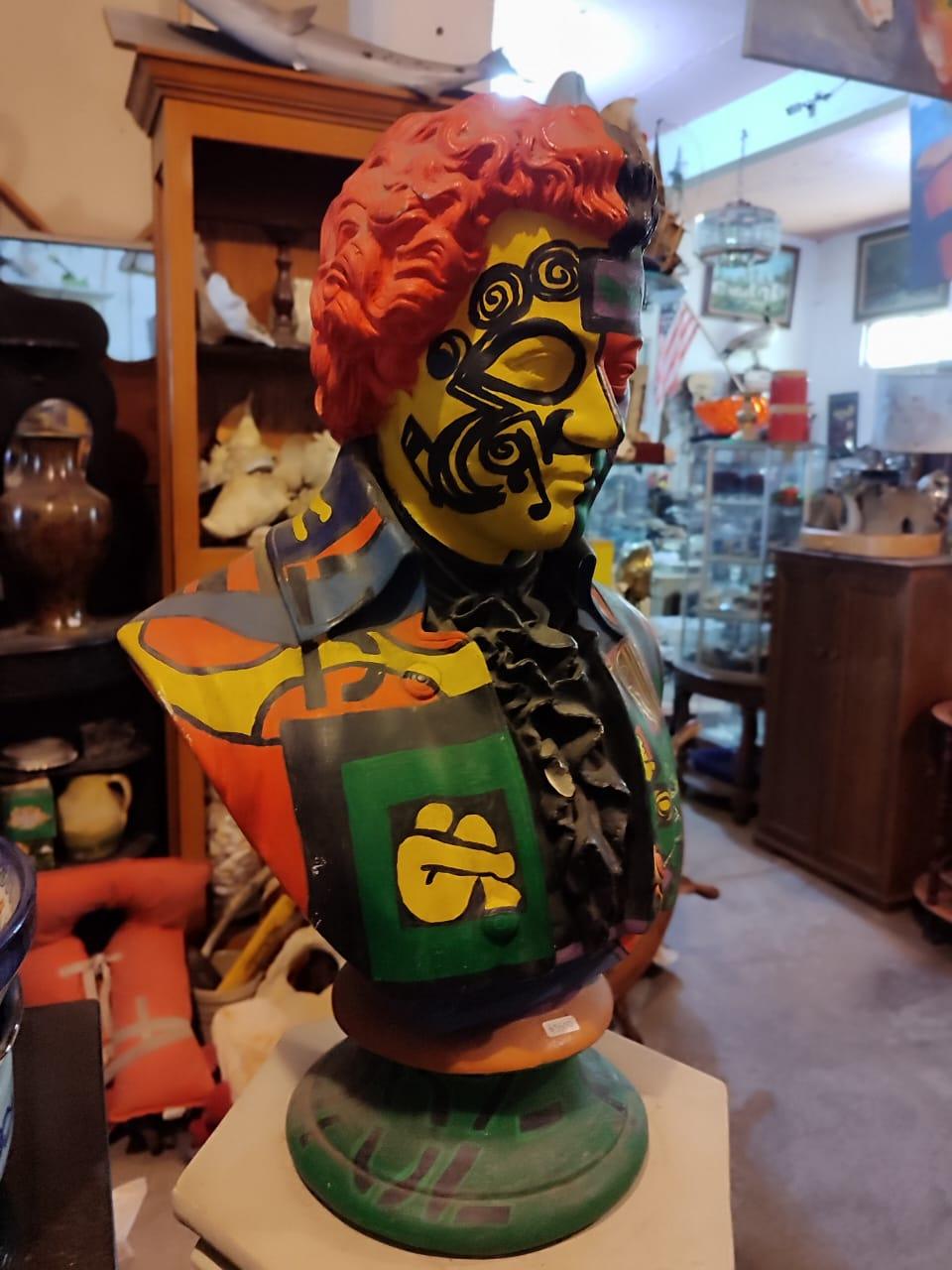 Pop Art Bust Sculpture - Antiques Bazaar Ensenada