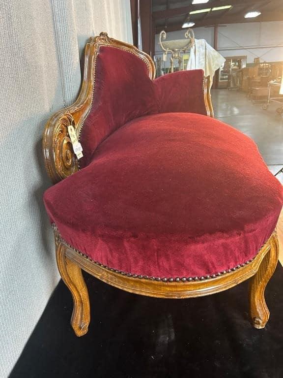 Chaise Longue Luis XV - Antiques Bazaar Ensenada