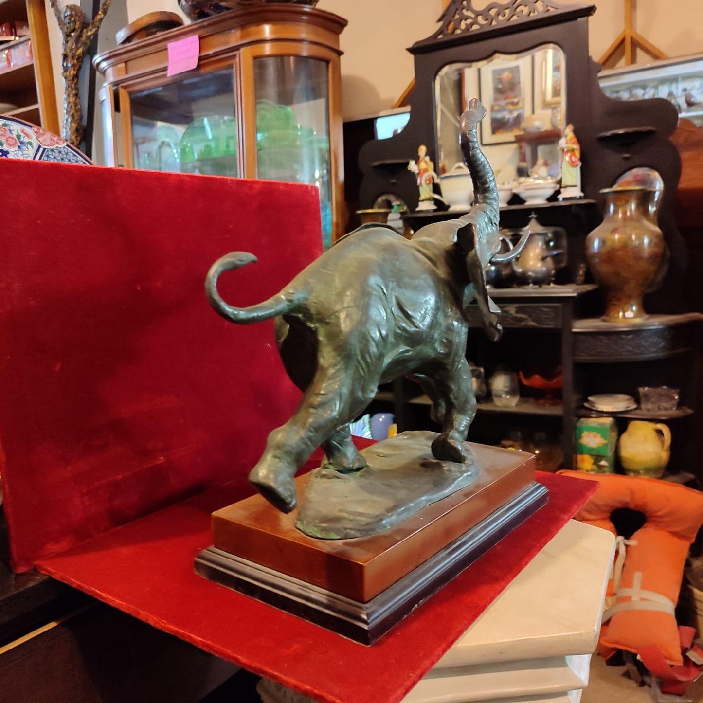 Bronze Elephant sculpture - Antiques Bazaar Ensenada