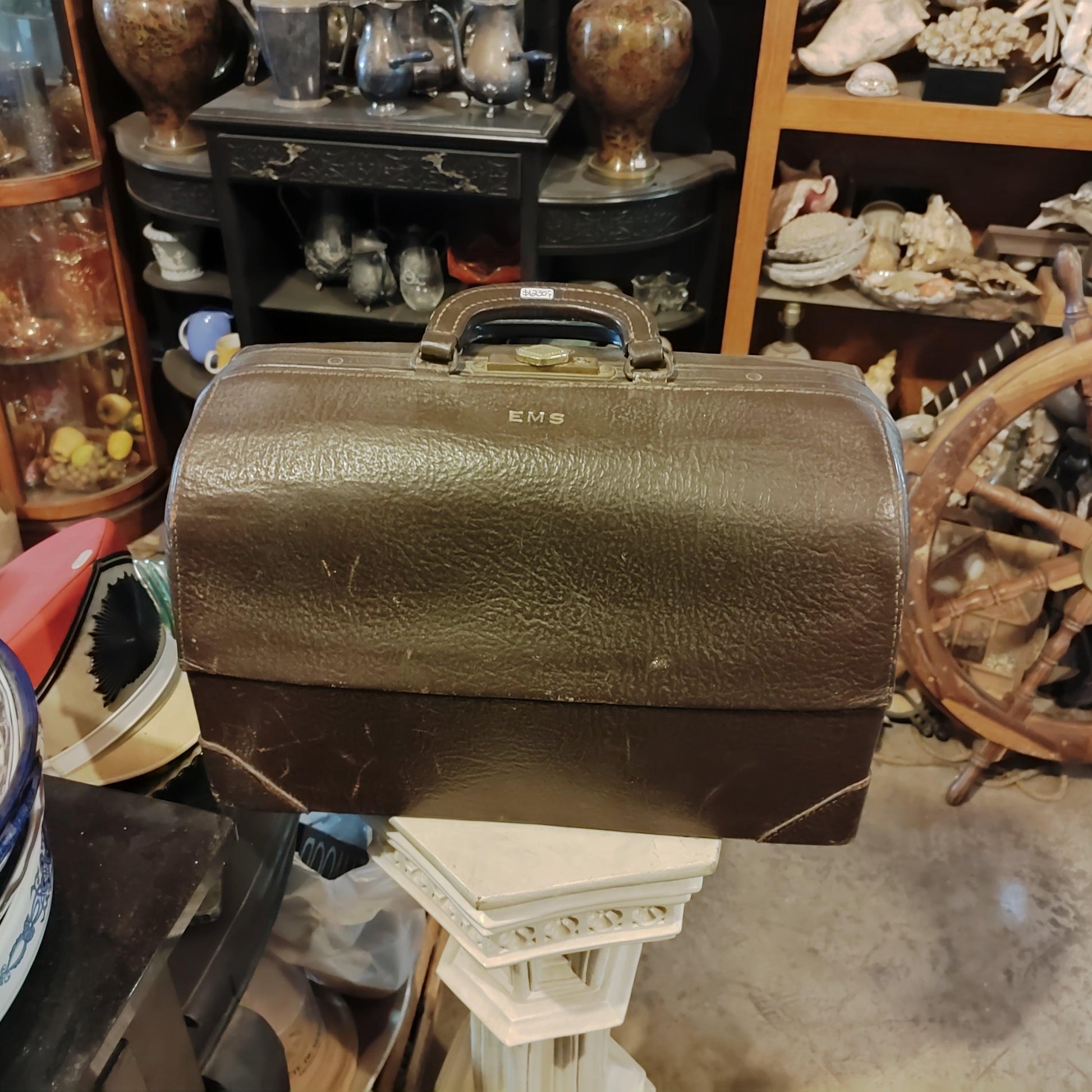Antique Medical bag - Antiques Bazaar Ensenada
