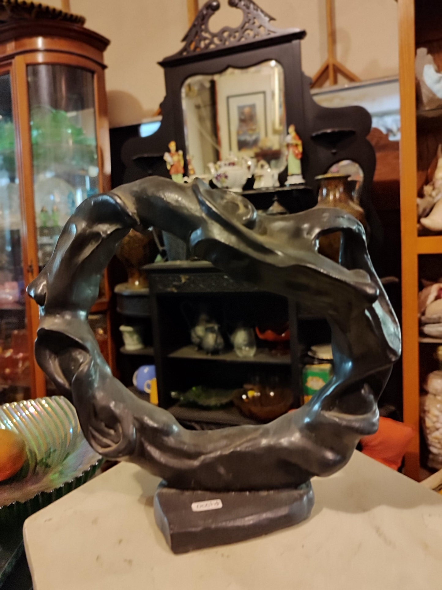 Circulo de la verdad sculpture contemporary art piece - Antiques Bazaar Ensenada