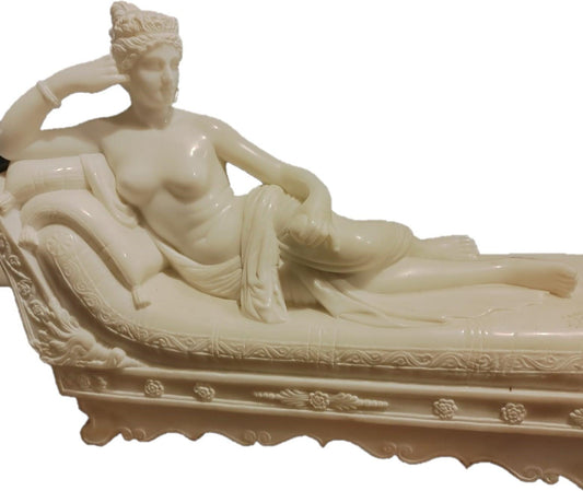 Venus Victrix Pauline Bonaparte Alabaster Sculpture Basada en Antonio Canova - Antiques Bazaar Ensenada