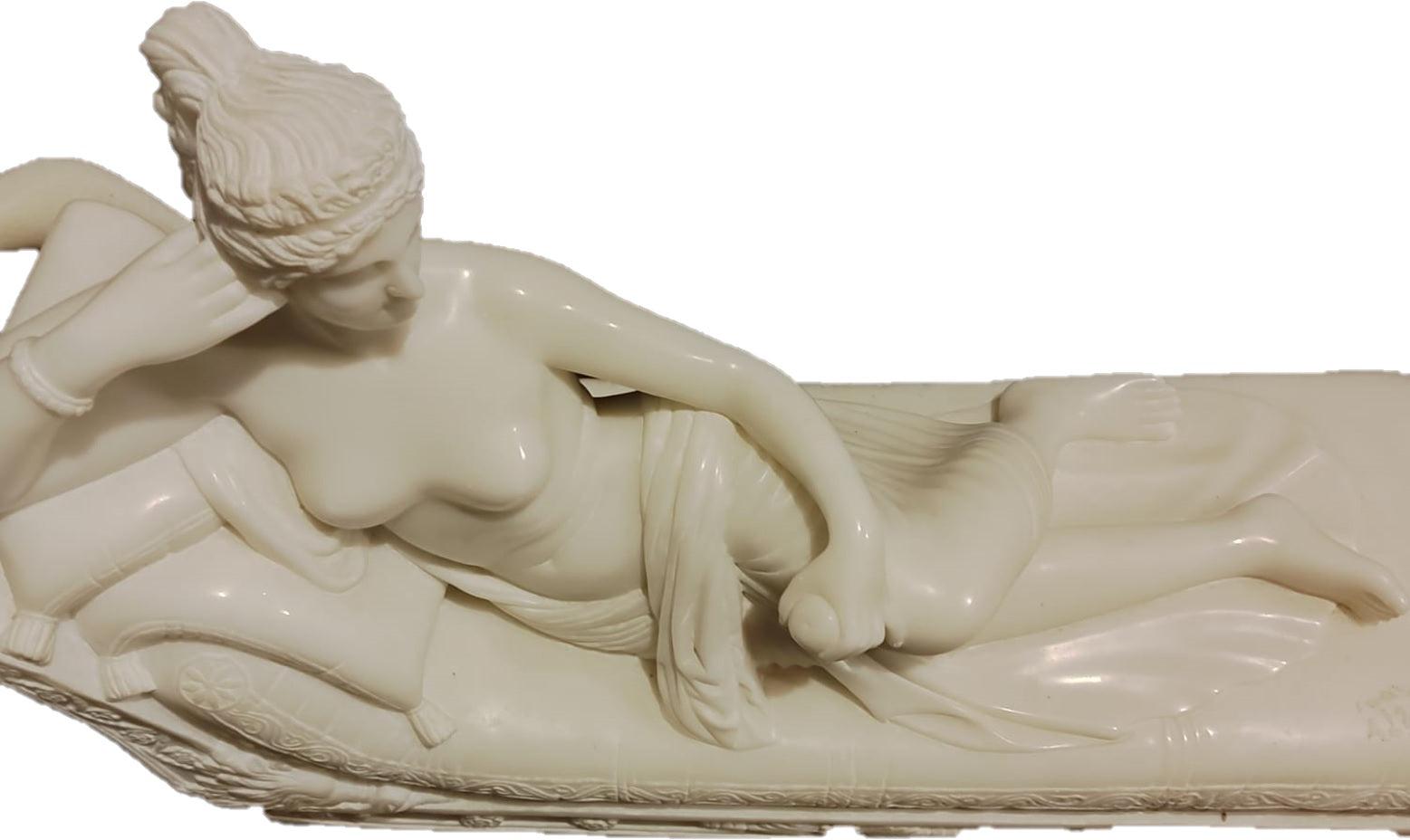 Venus Victrix Pauline Bonaparte Alabaster Sculpture Basada en Antonio Canova - Antiques Bazaar Ensenada
