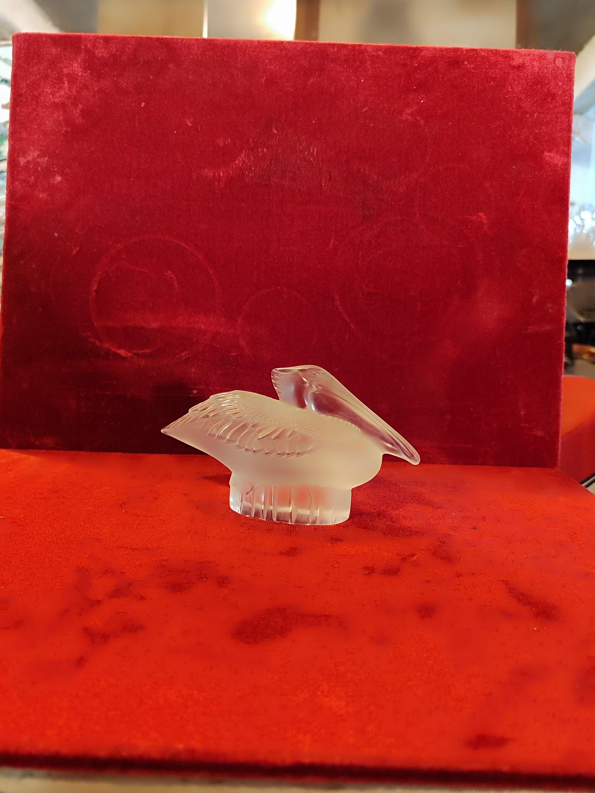 Rene LALIQUE "PELICAN" Clear and Frosted Glass Sculpture - Antiques Bazaar Ensenada
