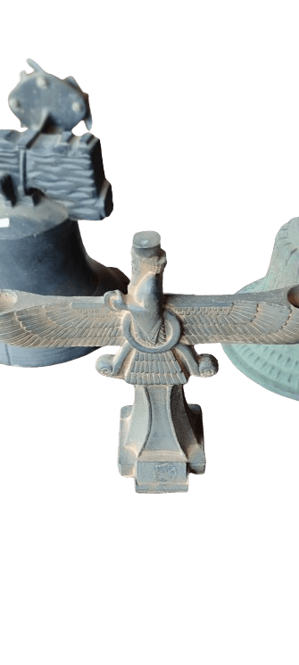 escultura del Faravahar