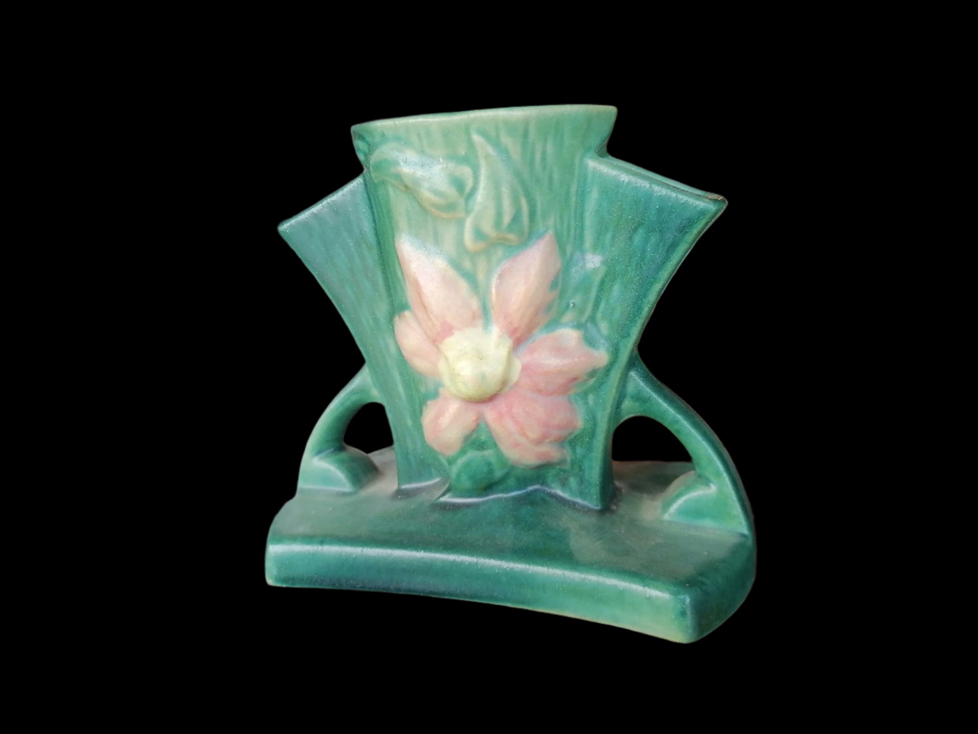 Roseville 192-5 Clematis Blue - Antiques Bazaar Ensenada
