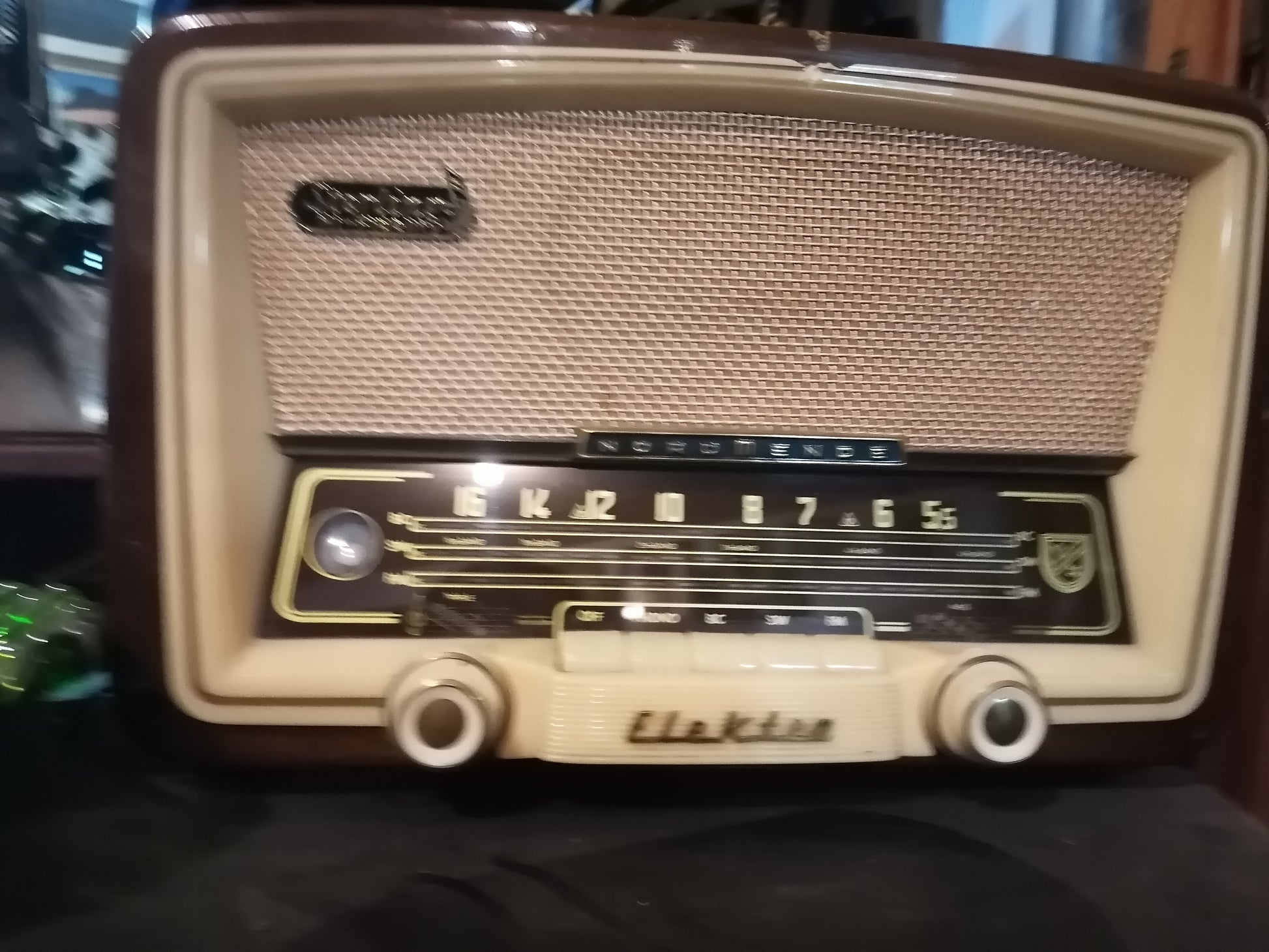 Radio Nordmende Elektra 56 - Antiques Bazaar Ensenada