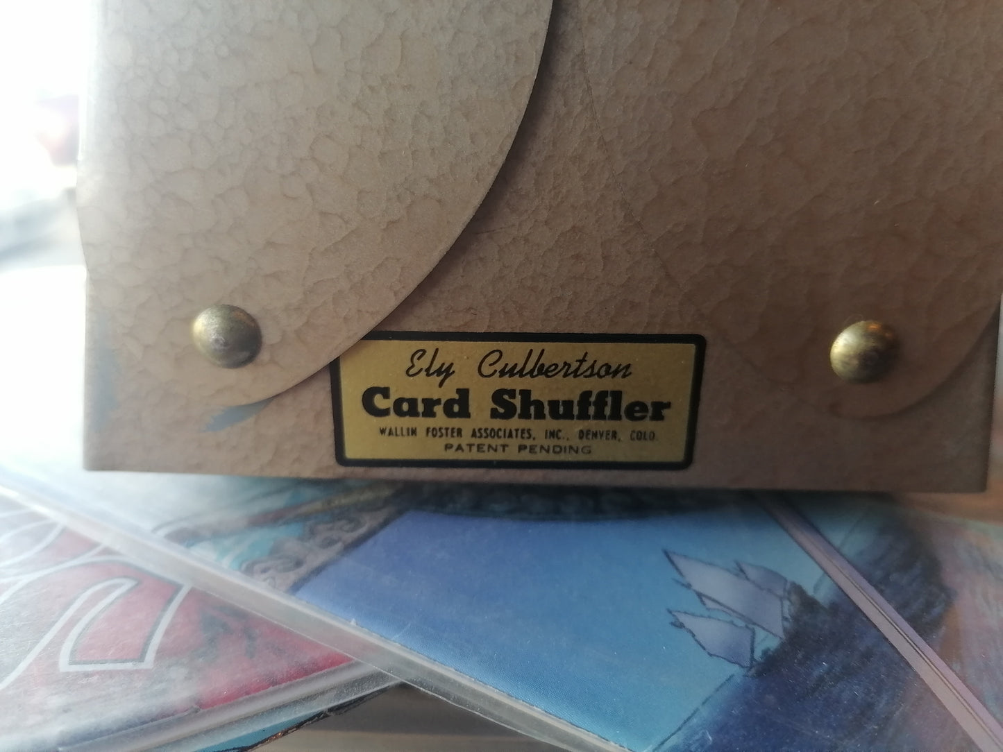 barajador de cartas vintage, fabricado por Ely Culbertson en la década de 1950, - Antiques Bazaar Ensenada