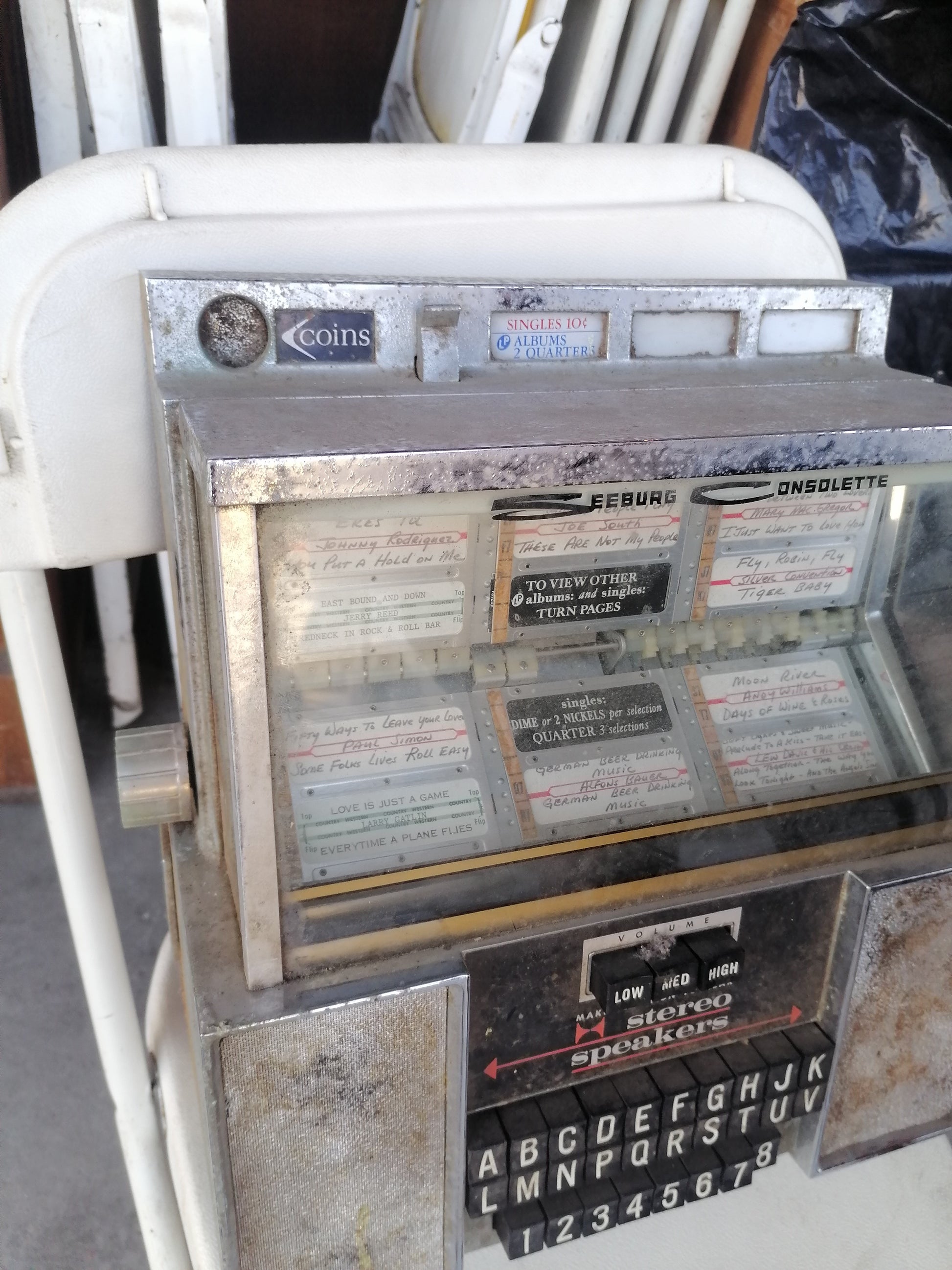 Seeburg Stereo Consolette Jukebox Wall Box - Antiques Bazaar Ensenada