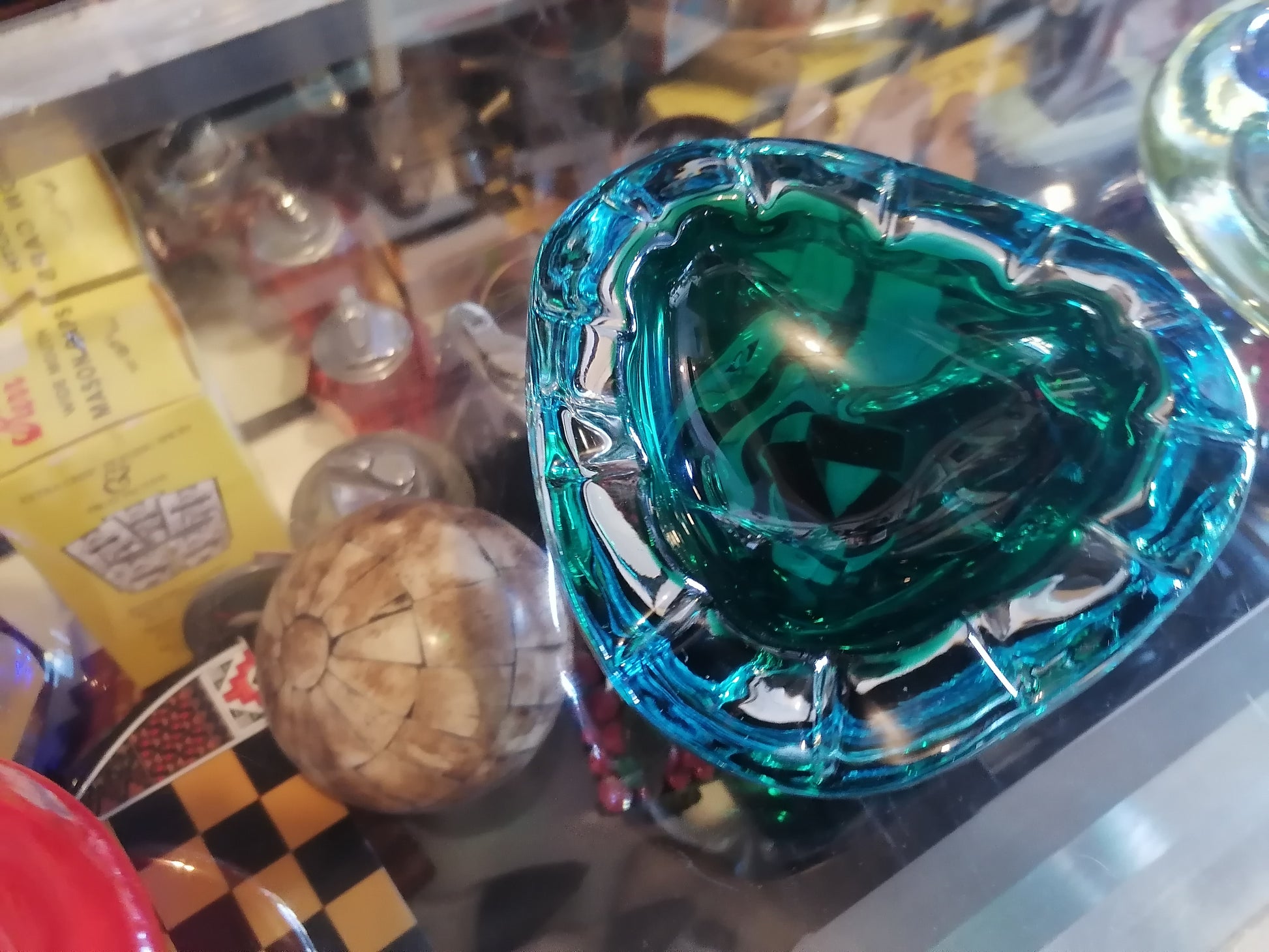 cenicero de cristal de Murano en color verde - Antiques Bazaar Ensenada