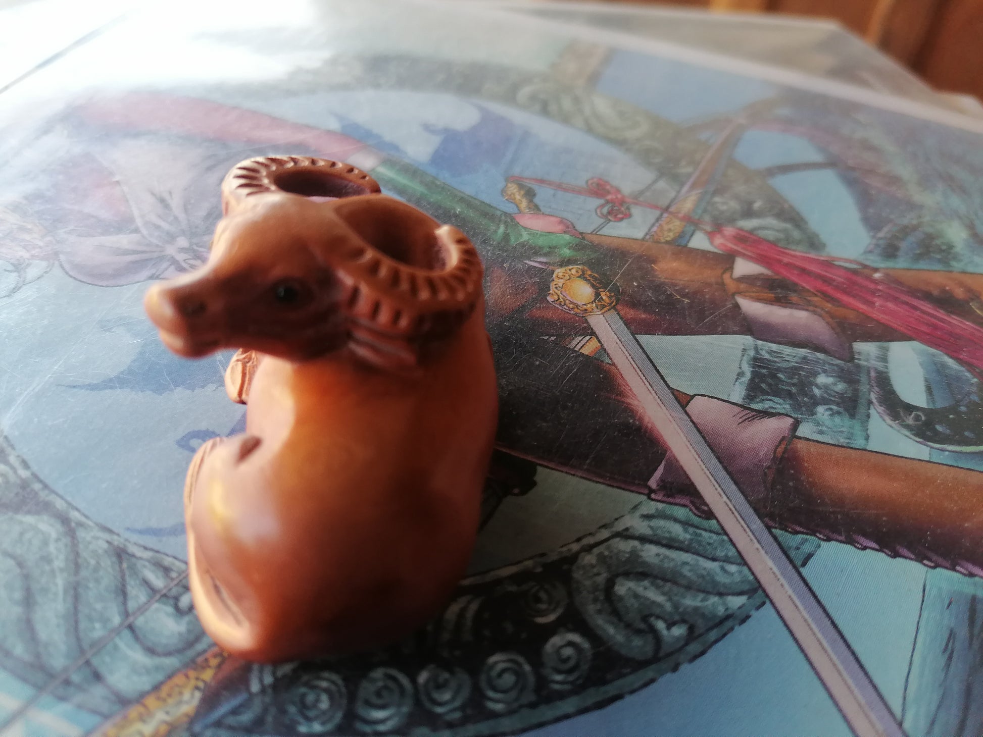 netsuke tallado a mano de Buey - Antiques Bazaar Ensenada