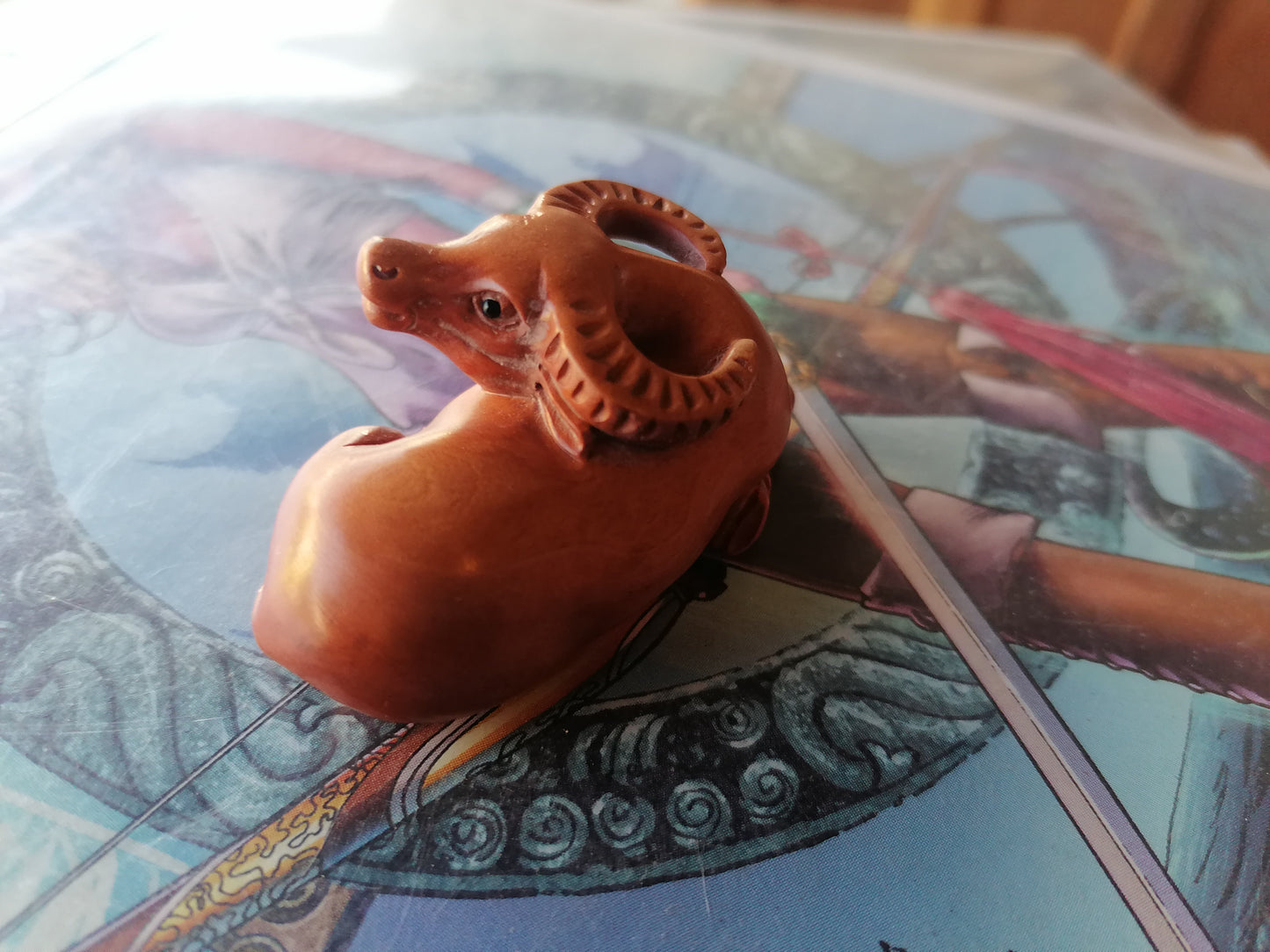 netsuke tallado a mano de Buey - Antiques Bazaar Ensenada