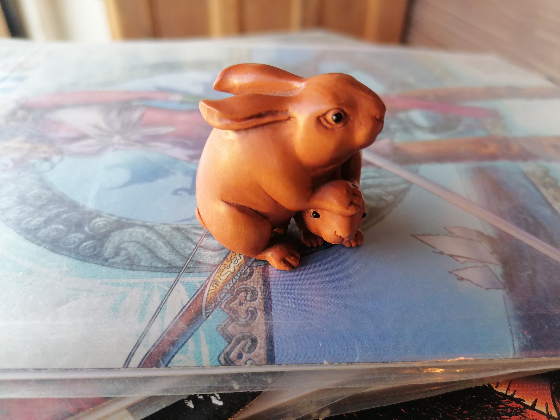 Netsuke de Liebre. - Antiques Bazaar Ensenada