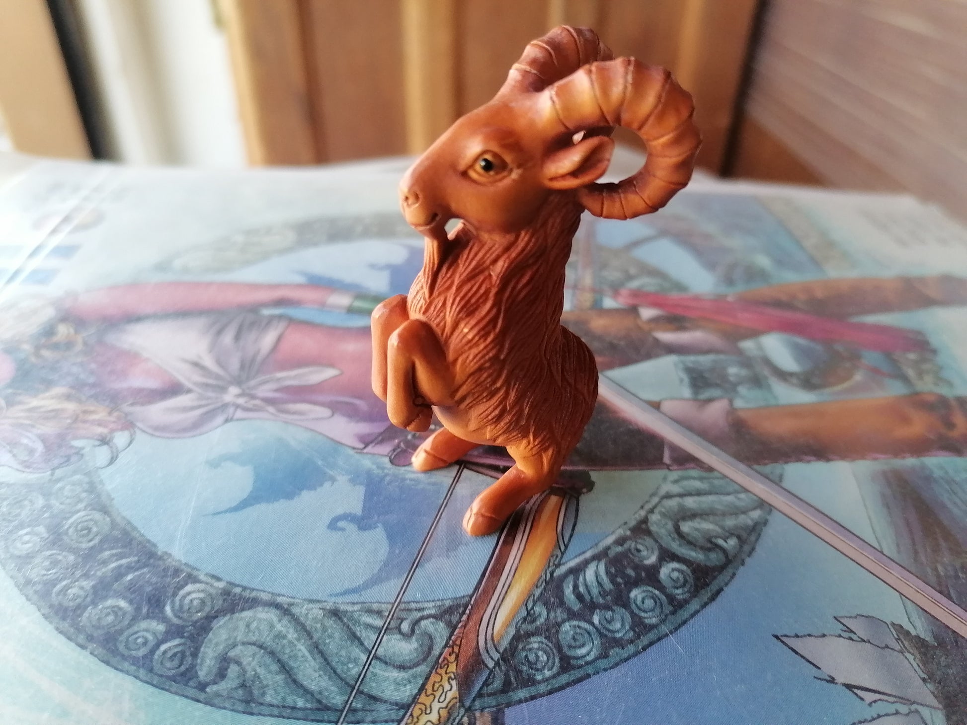 Netsuke de Cabra - Antiques Bazaar Ensenada