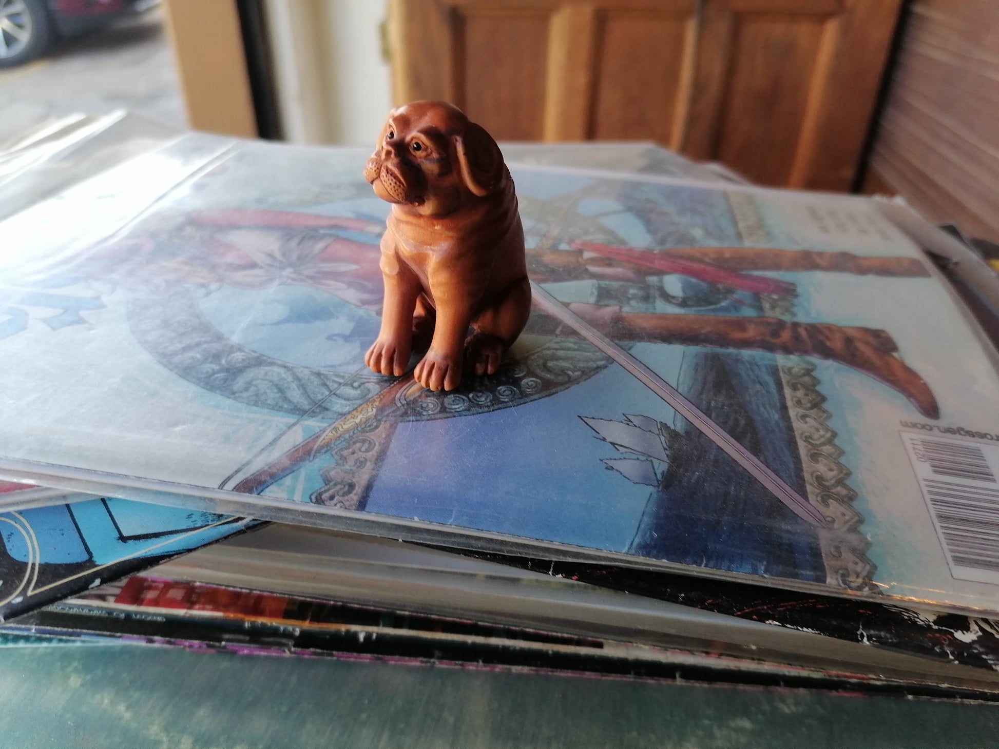 Netsuke de Perro - Antiques Bazaar Ensenada
