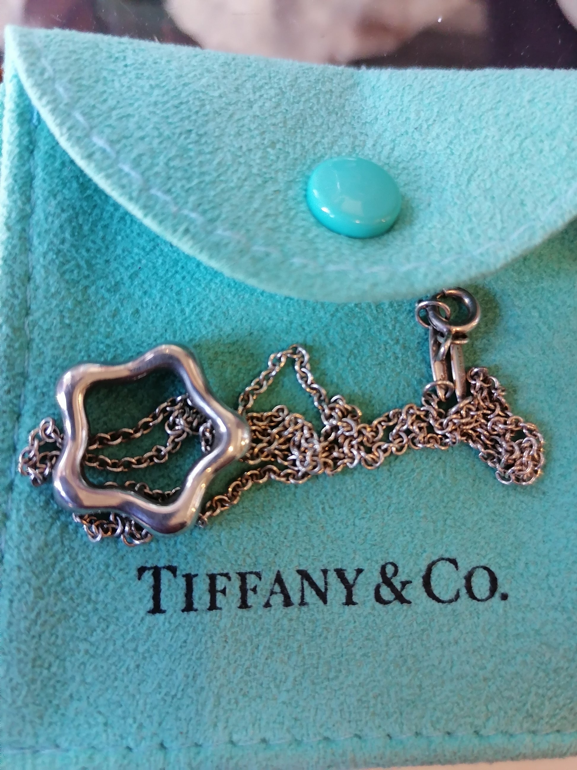 Colgante de Estrella Abierta de Tiffany Co. con Cadena de Collar sin Marca 925 - Antiques Bazaar Ensenada