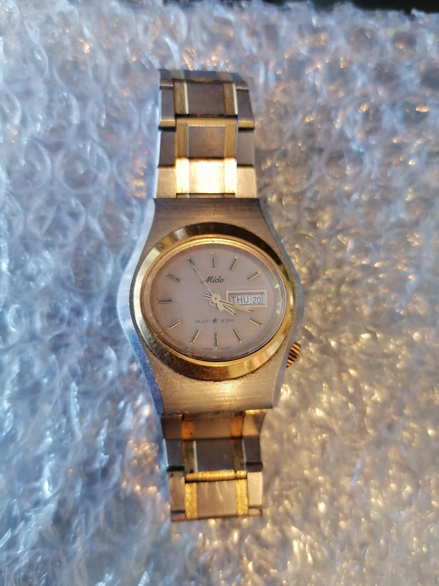 El Reloj Automático Mido Multi Estrella Día y Fecha Dos Tonos 38mm 2603-4 - Antiques Bazaar Ensenada