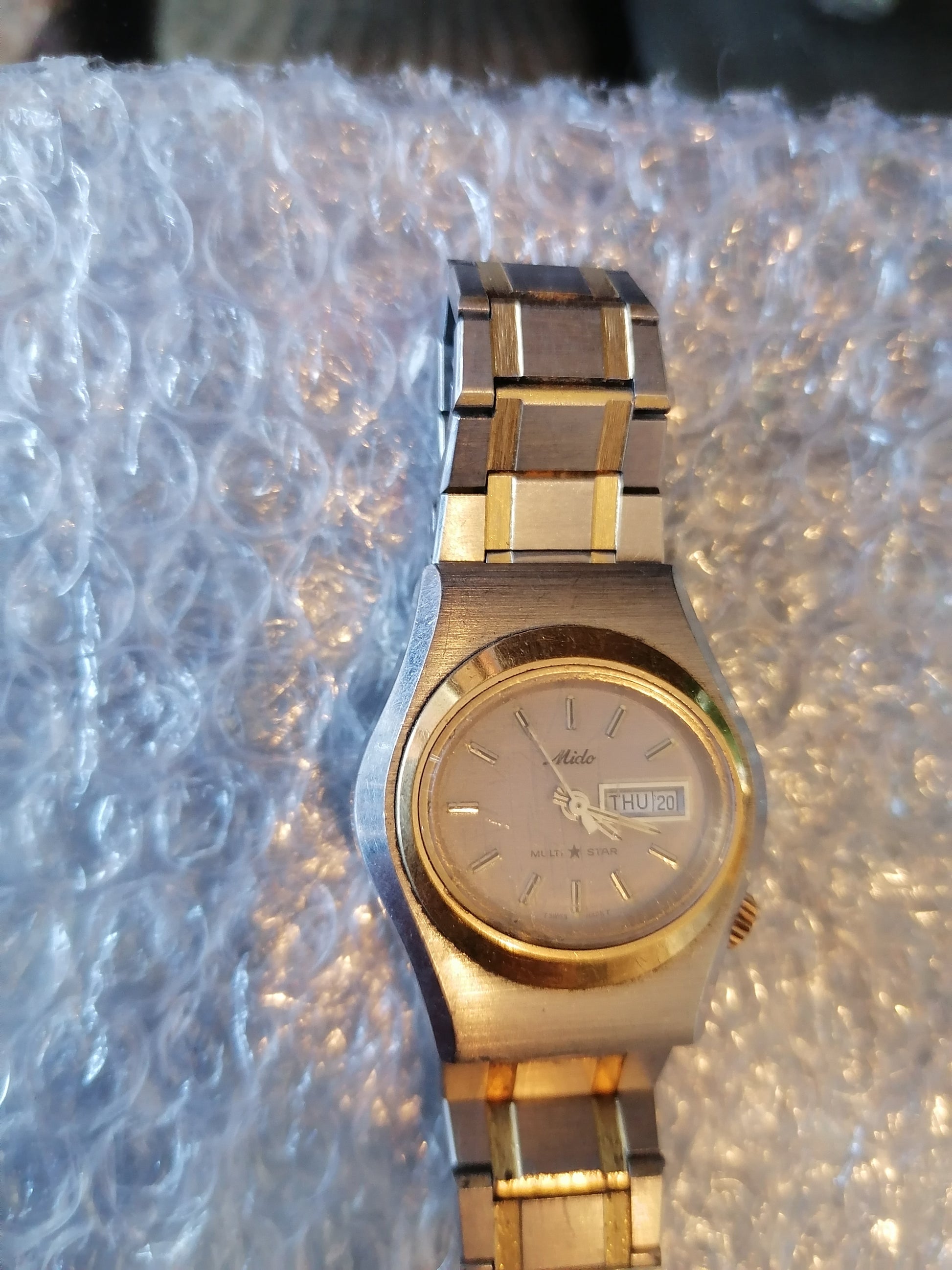 El Reloj Automático Mido Multi Estrella Día y Fecha Dos Tonos 38mm 2603-4 - Antiques Bazaar Ensenada