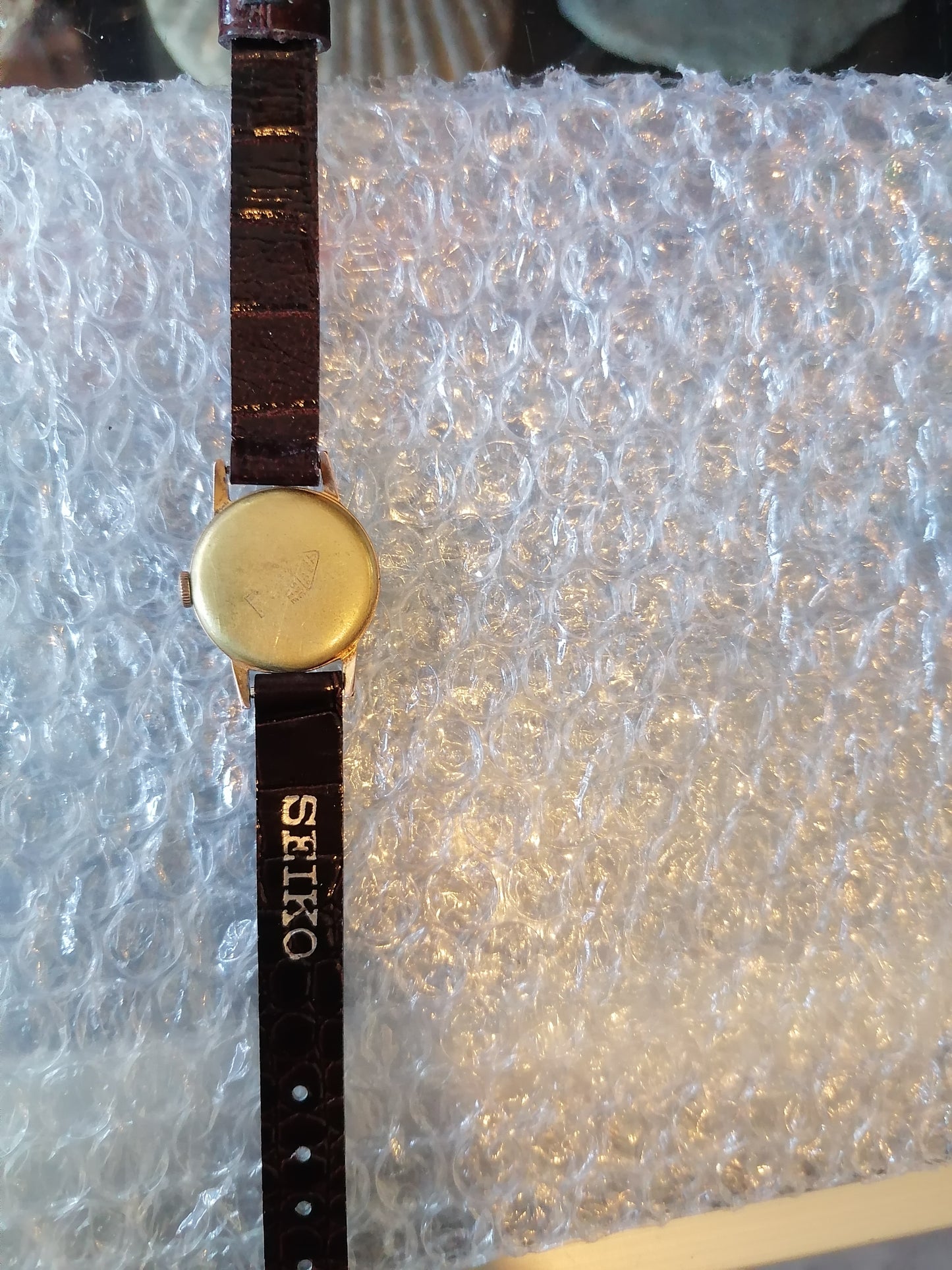 Omega Classic Vintage en Oro Rosa de 18KT Cal. 269 - Antiques Bazaar Ensenada
