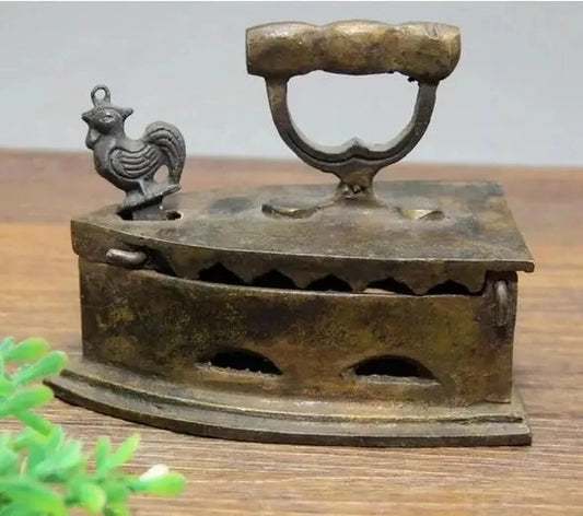 Antique bronze ornaments retro decor Home Furnishing old vintage brass iron iron Mini creative model - Antiques Bazaar Ensenada